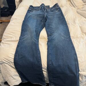 NWT American Eagle Kick Boot Next Level Stretch Jeans in a size 8 regular.